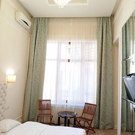 Hotel Menshikov Odessa Extérieur photo