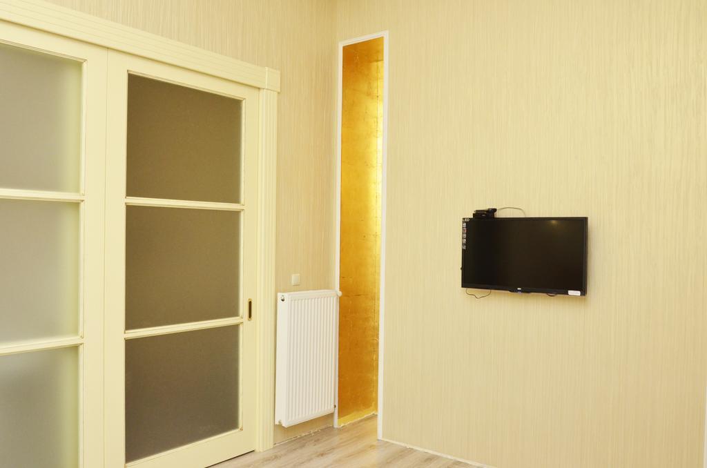 Hotel Menshikov Odessa Extérieur photo