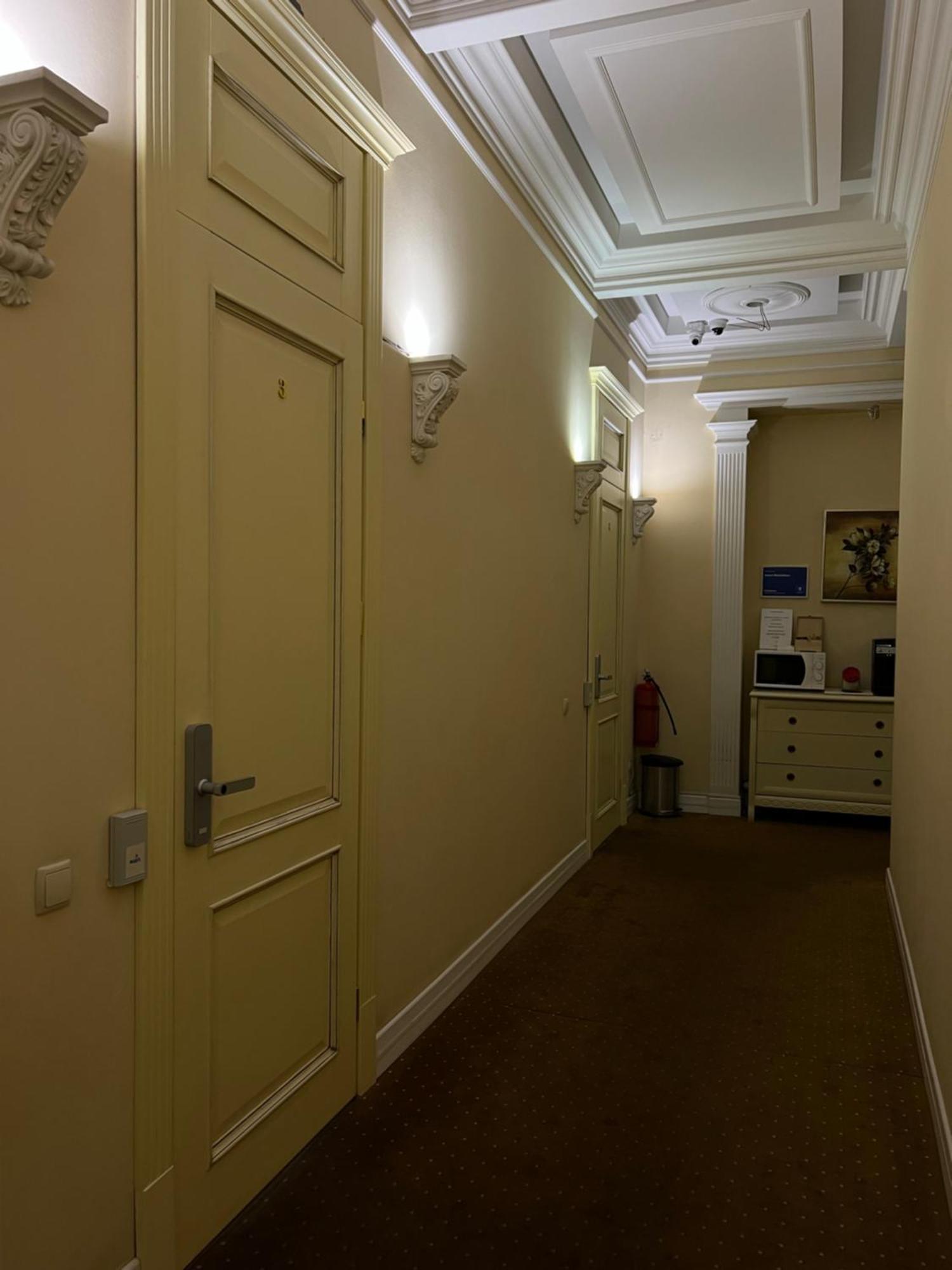 Hotel Menshikov Odessa Extérieur photo