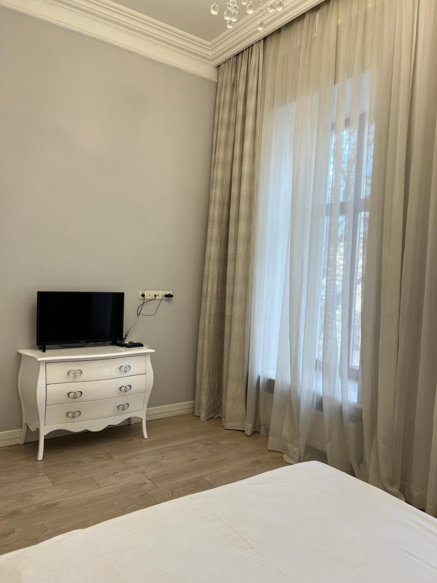Hotel Menshikov Odessa Extérieur photo