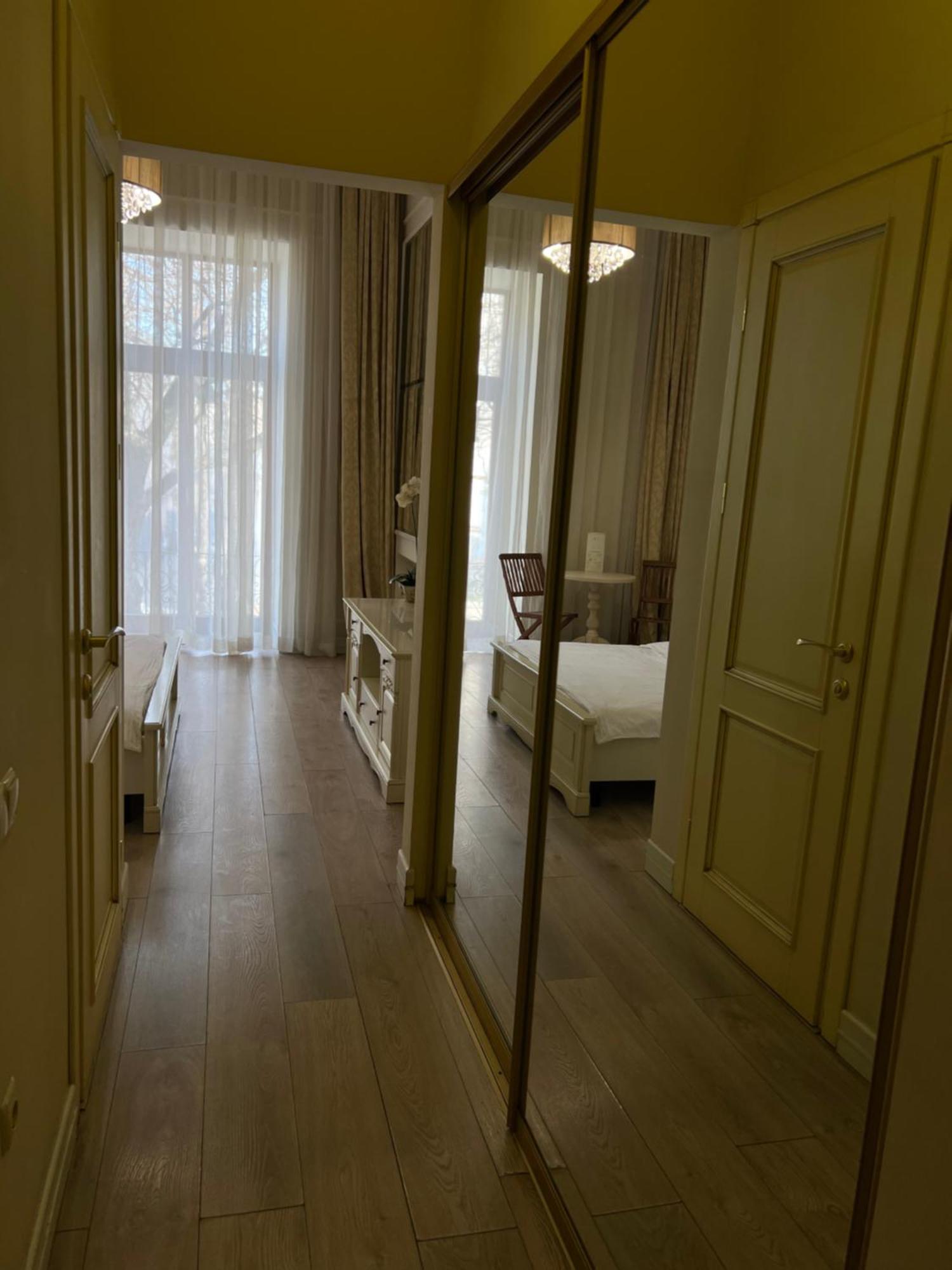 Hotel Menshikov Odessa Extérieur photo