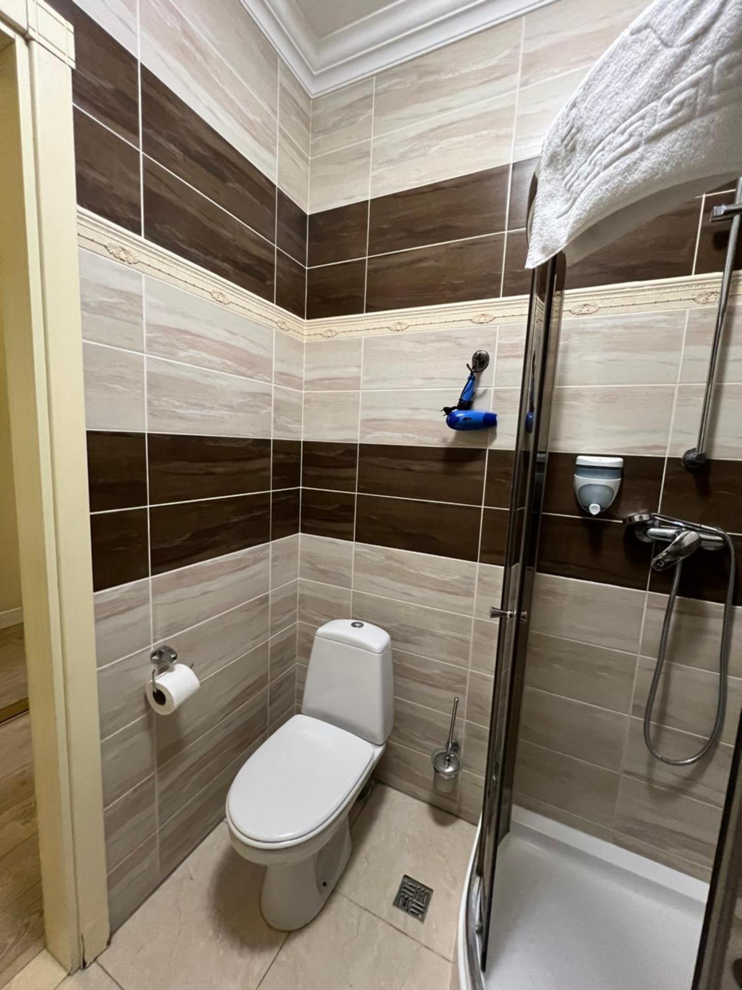 Hotel Menshikov Odessa Extérieur photo