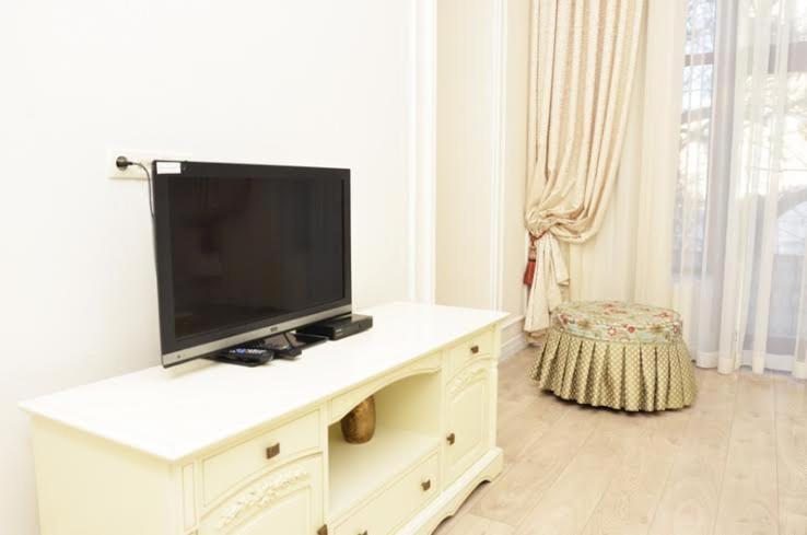 Hotel Menshikov Odessa Extérieur photo